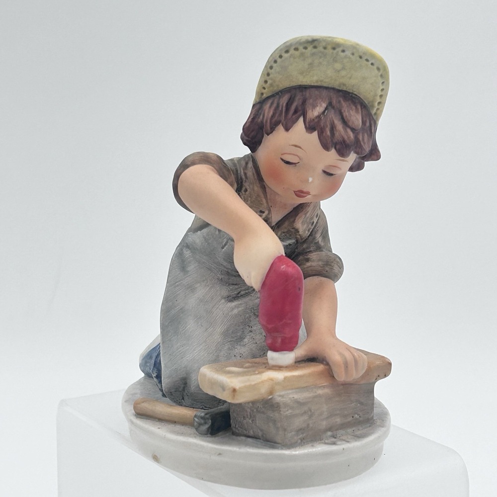Goebel Frobek Todays Children Figurine Handy Helper Boy‎ w. Drill W. Germany